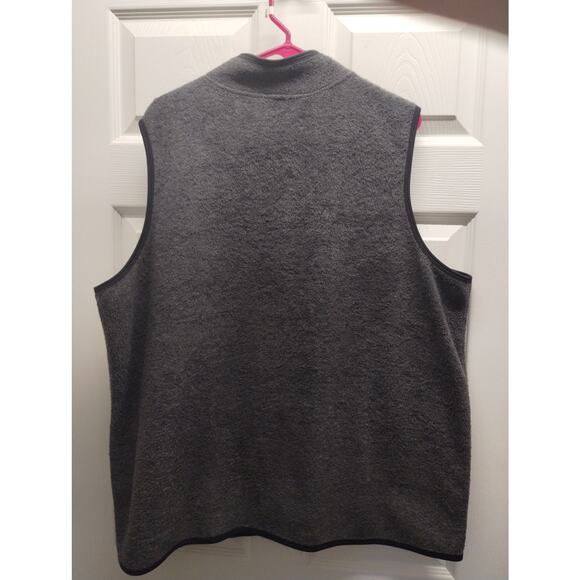 Just My Size Women's Plus 18/20 Gray Fleece Full Zip-Up Sleeveless Pockets Vest - Picture 2 of 5